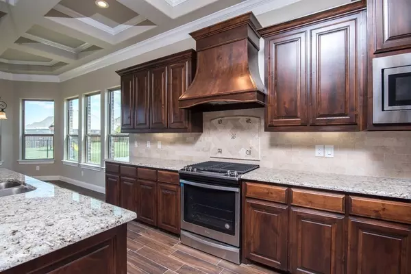 Granbury, TX 76049,301 Oar Wood Drive