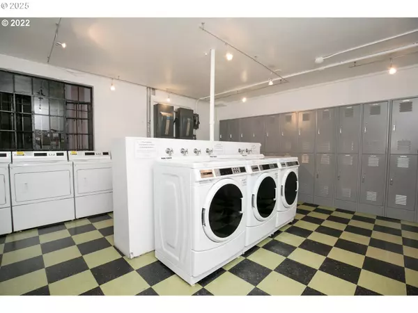 Portland, OR 97205,2336 SW OSAGE ST #406