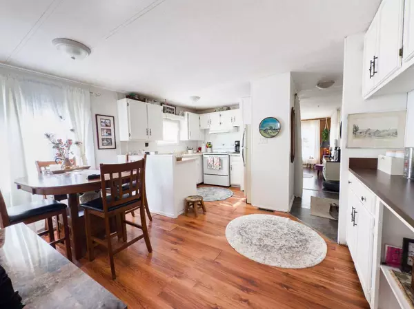 Hinton, AB T7V 1R6,133 Jarvis ST #279