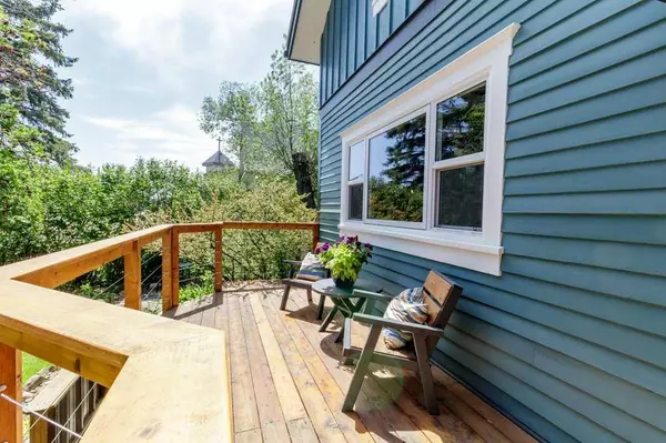 Lacombe, AB T4L 1J7,5210 53 ST