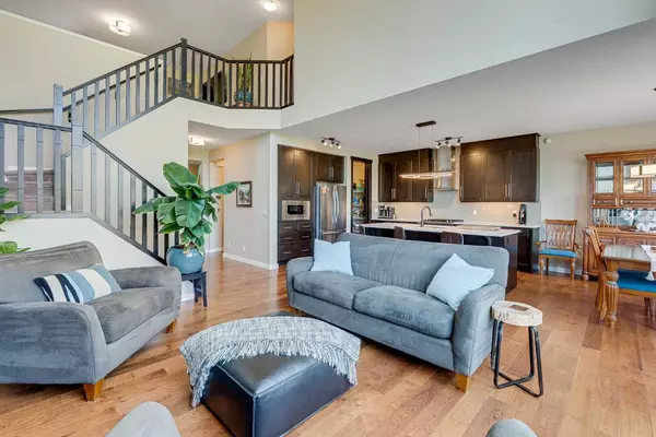 Calgary, AB T3R 0V8,280 Nolancrest HTS NW