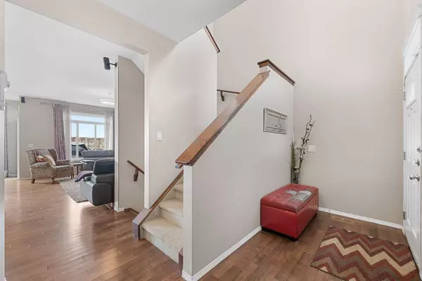 Calgary, AB T3K 0V2,353 Panora WAY Northwest