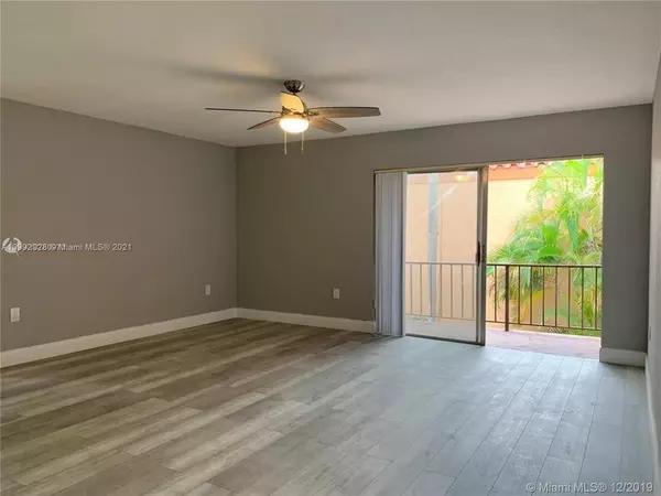 Miami Lakes, FL 33014,7110 Fairway Dr #L20