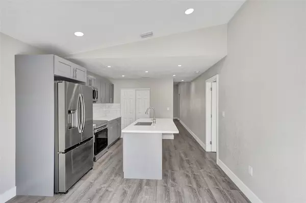 Hialeah, FL 33016,2614 W 65th St