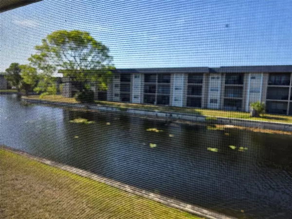 7925 Colony Cir #205, Tamarac, FL 33321
