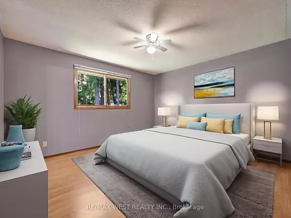 Norfolk, ON N3Y 4T3,11 Glenda ST