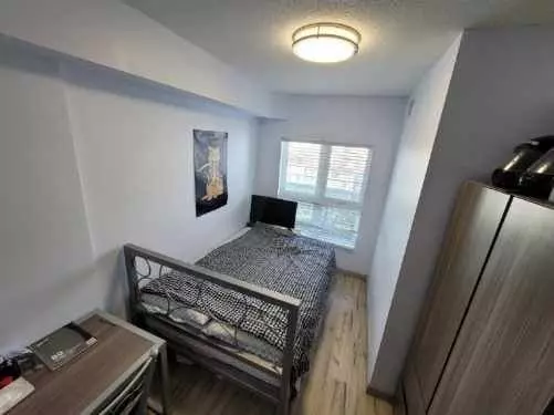 Waterloo, ON N2L 3V9,258B Sunview ST #2111