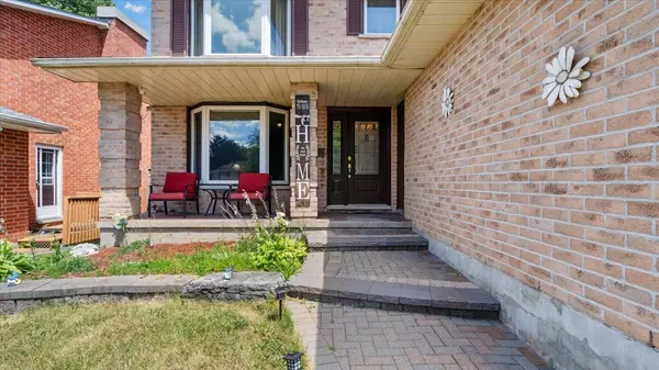 Belleville, ON K8P 5B2,17 Morris DR