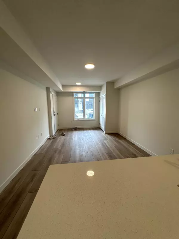 Guelph, ON N1H 6J2,824 Woolwich ST ##175