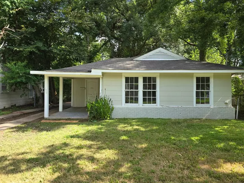 130 E Slattery Boulevard, Shreveport, LA 71104