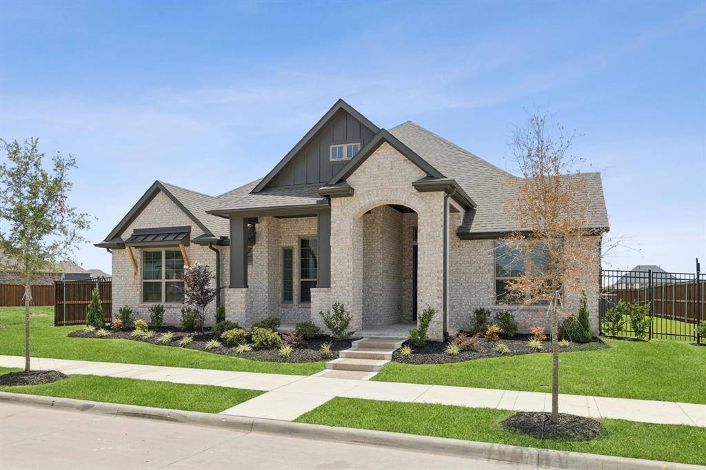 Crowley, TX 76036,1020 Desert Rose Lane