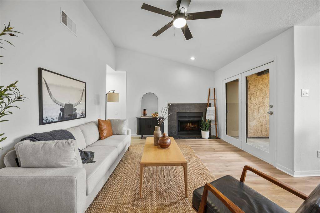 1301 Memory Lane #4922, Arlington, TX 76011