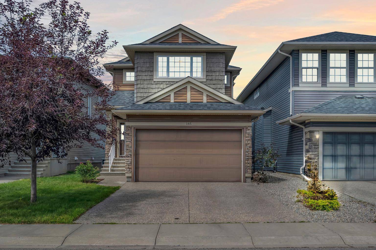 185 Evanspark GDNS NW, Calgary, AB T3P 0G7