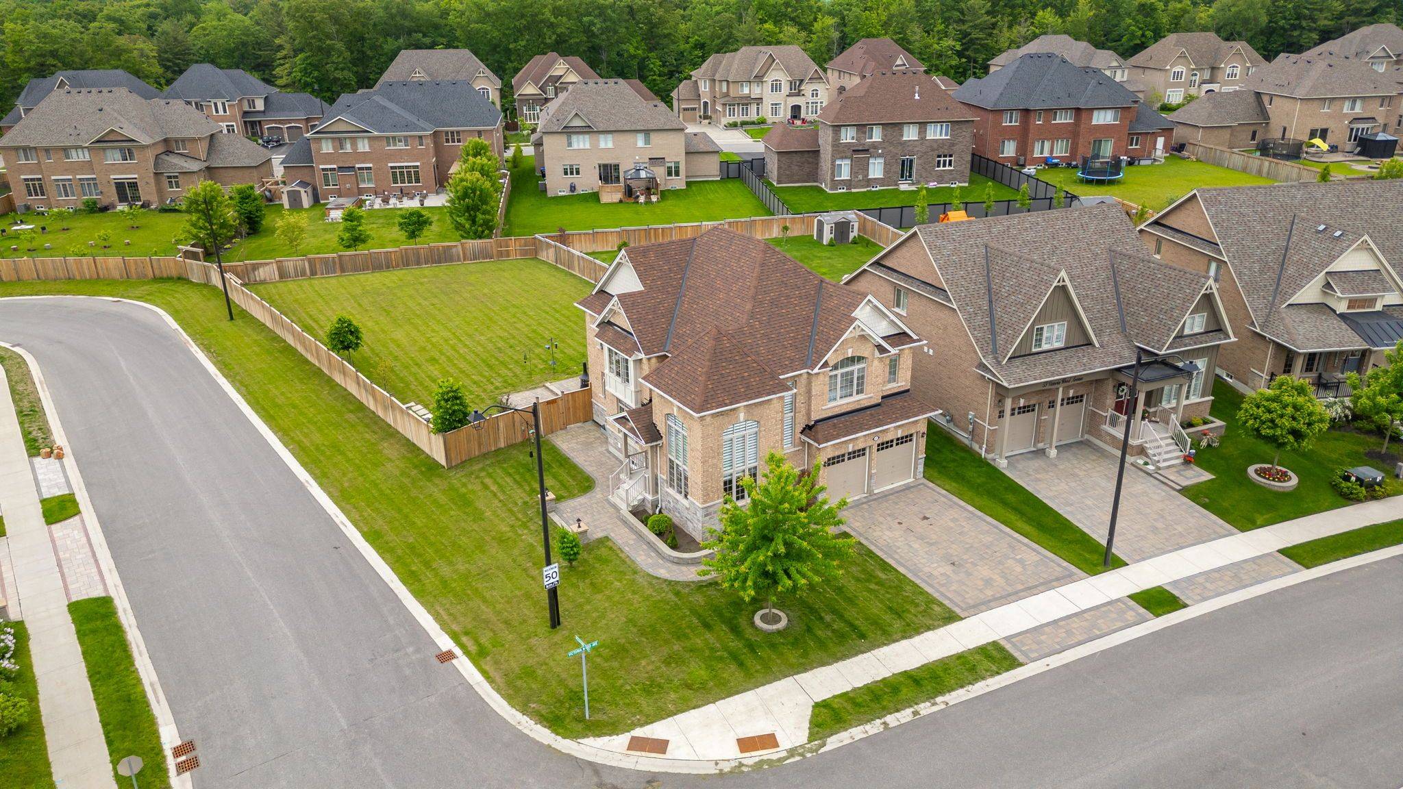 Springwater, ON L9X 1Z8,57 Victoria Wood AVE