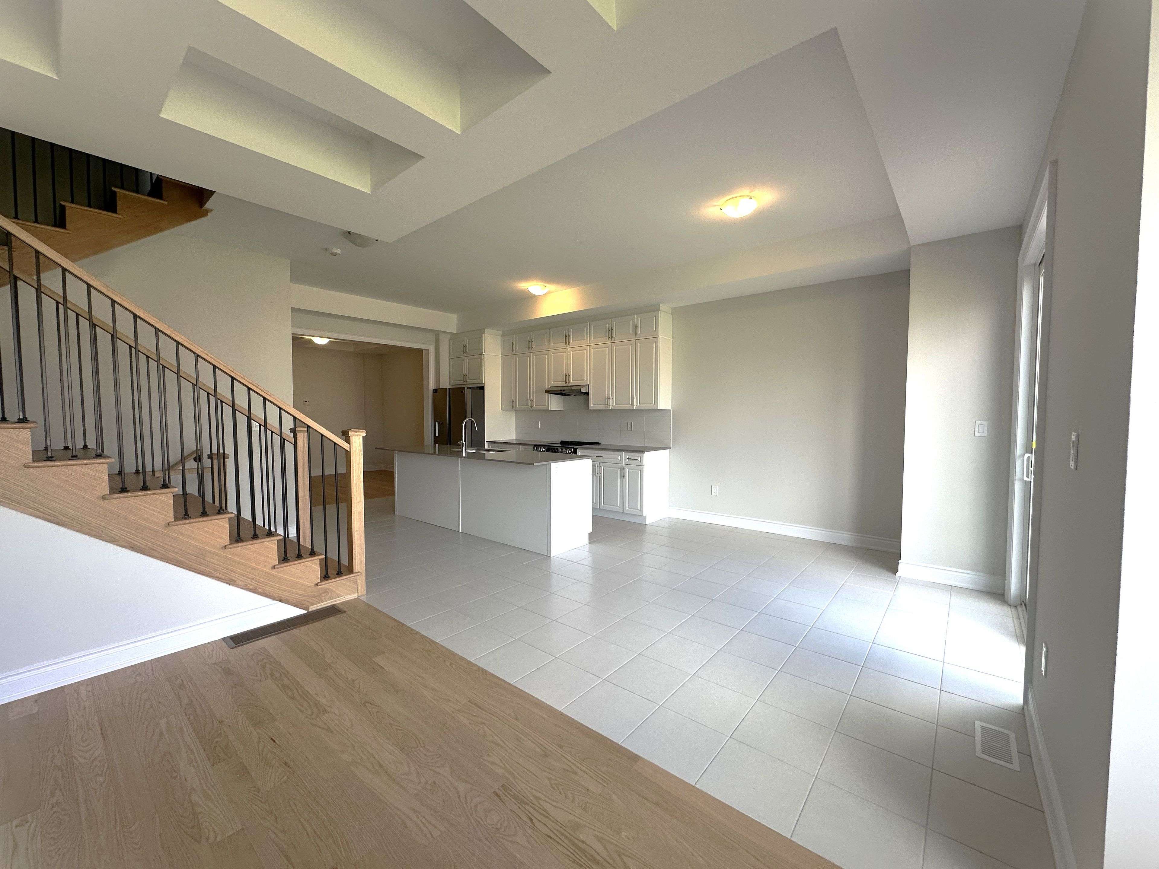 Oakville, ON L6H 7Z3,3067 Perkins WAY