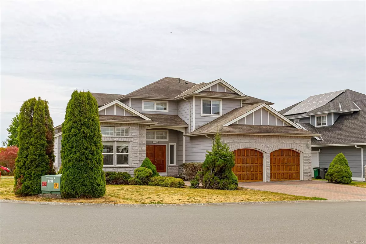 Saanich, BC V8N 6N1,1734 Mamich Cir