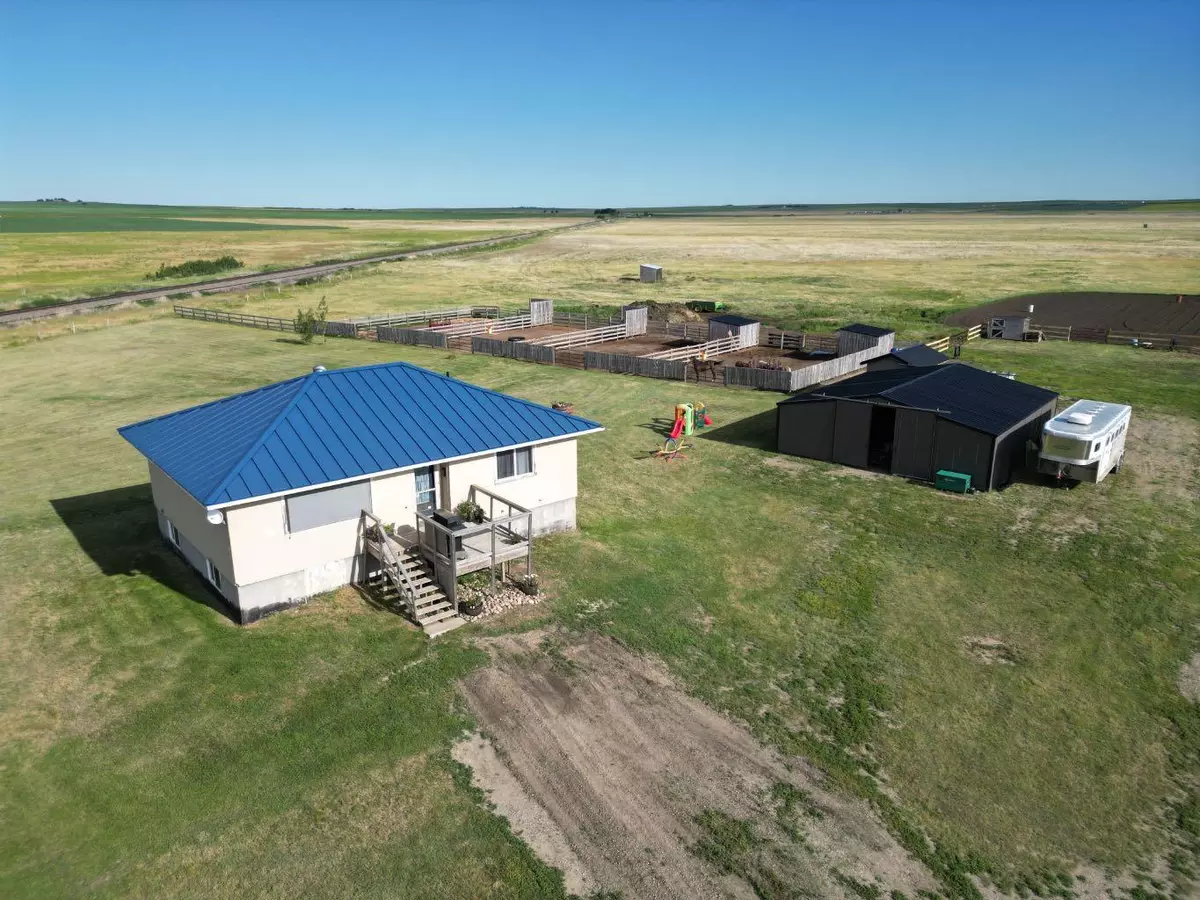 Rural Vulcan County, AB T0L 0L0,255059 Township Road 175