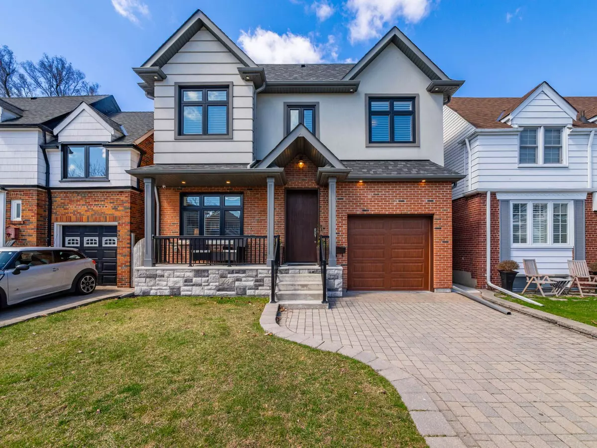 Toronto E06, ON M1N 2W4,14 Elmview DR