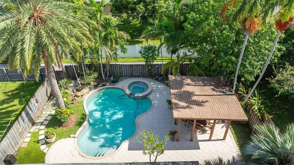 Dania Beach, FL 33004,223 SE 7th St