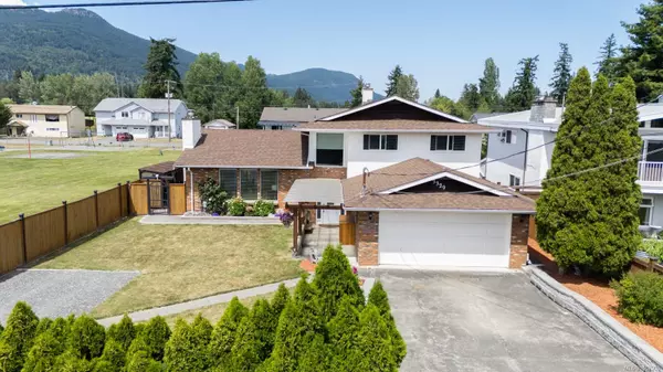 3329 Parkside Pl, Duncan, BC V9L 4S7