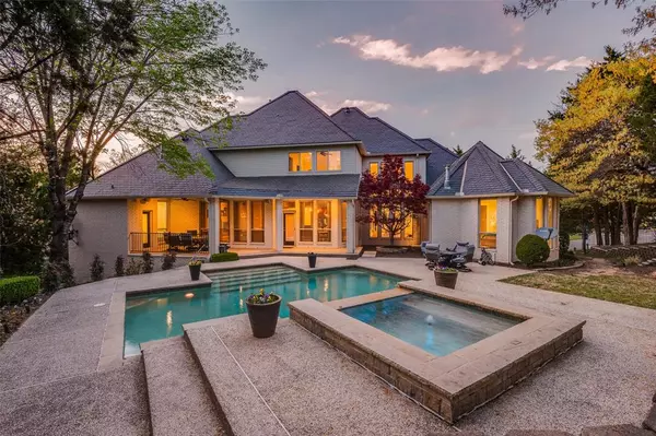 1256 Regents Park Court, Desoto, TX 75115
