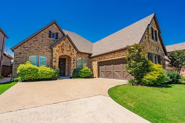 913 Colby Bluff Drive, Rockwall, TX 75087