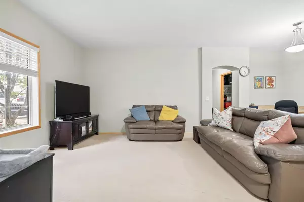 Calgary, AB T3K0K8,151 Panatella LNDG Northwest #103