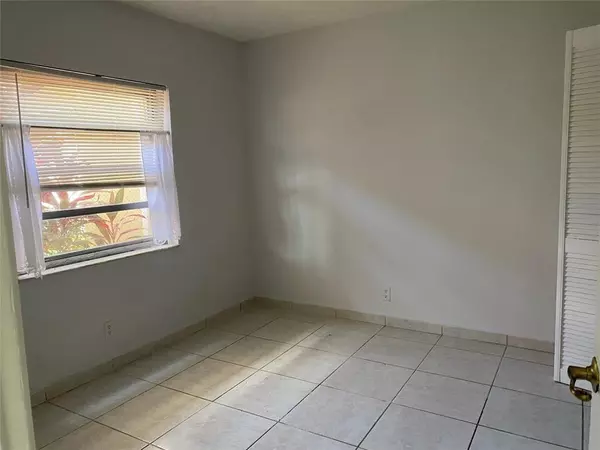 Coral Springs, FL 33067,10137 Twin lakes Drive #10137