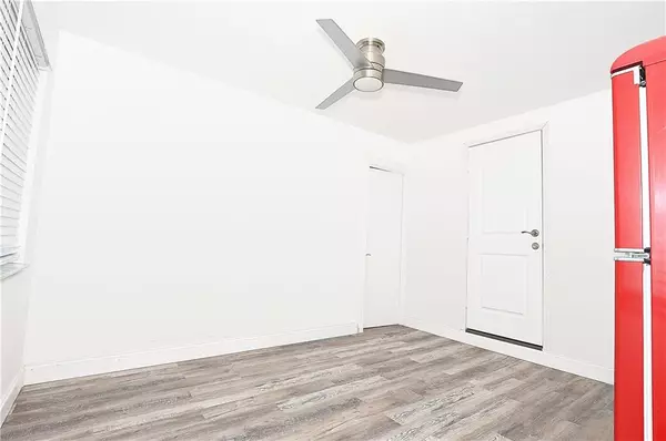 Oakland Park, FL 33309,Address not disclosed