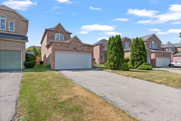 Markham, ON L3S 3Y1,79 Cairncross CRES