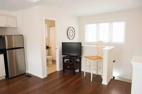 Markham, ON L6B 0P1,173 The Meadows AVE #Coach House
