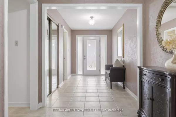 Mississauga, ON L5L 3A7,4043 Trapper CRES