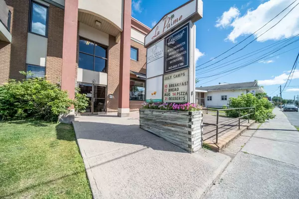 Russell, ON K0A 1W0,993 Notre-Dame ST