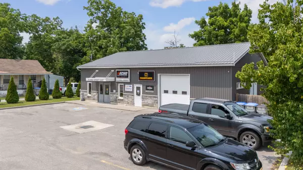 Lambton Shores, ON N0N 1J0,74 King ST