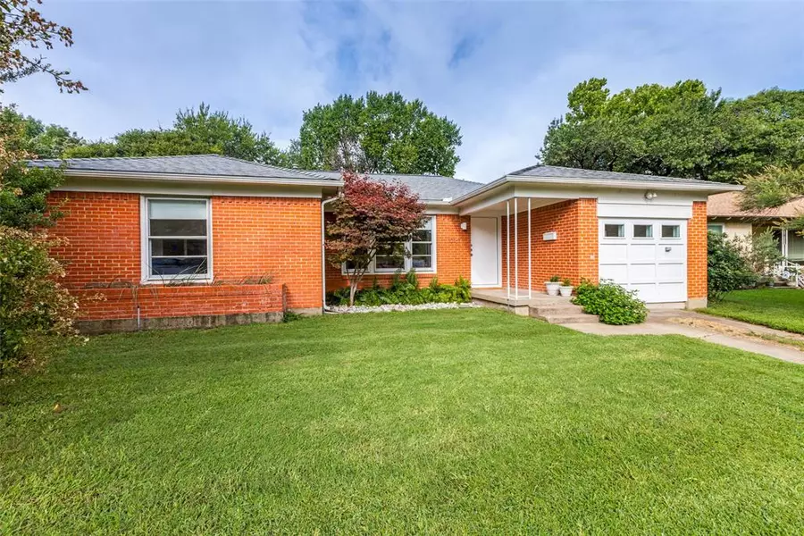 10161 Baronne Circle, Dallas, TX 75218