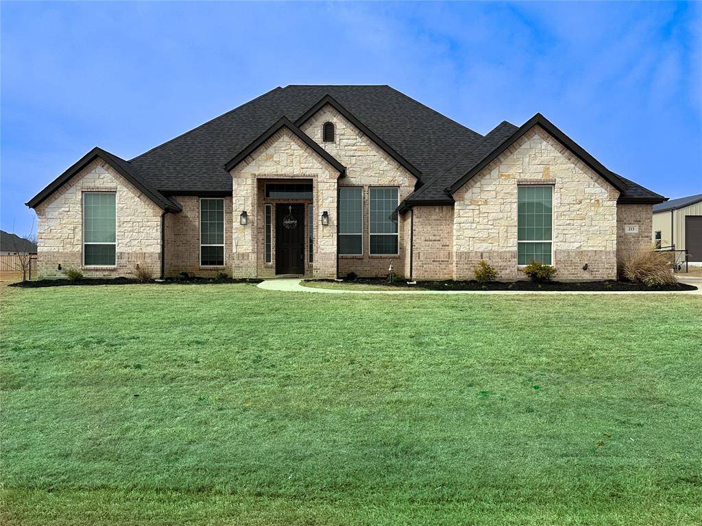 213 Stuart Street, Paradise, TX 76073