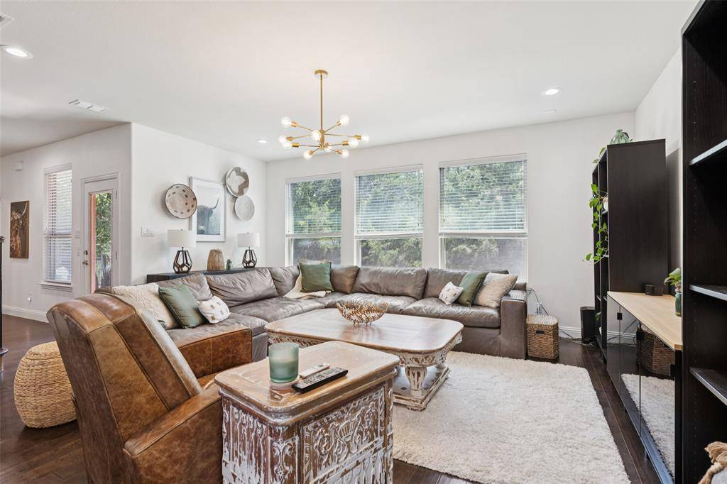 Grand Prairie, TX 75054,7315 Venice Drive #2