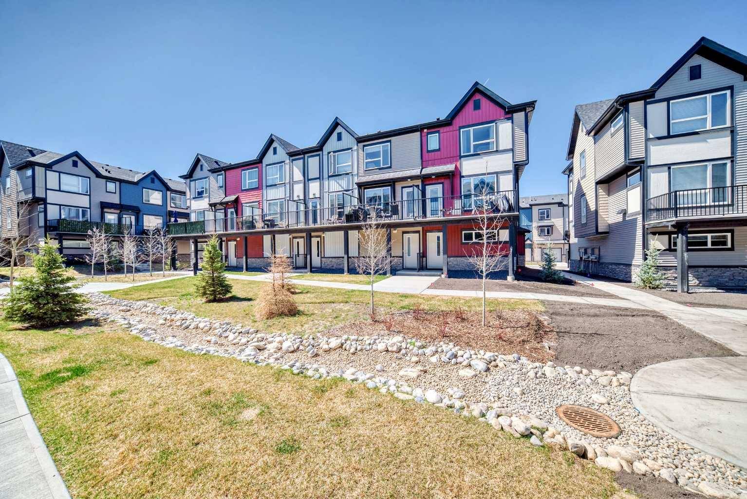 850 Belmont DR Southwest #141, Calgary, AB T2X 4A5