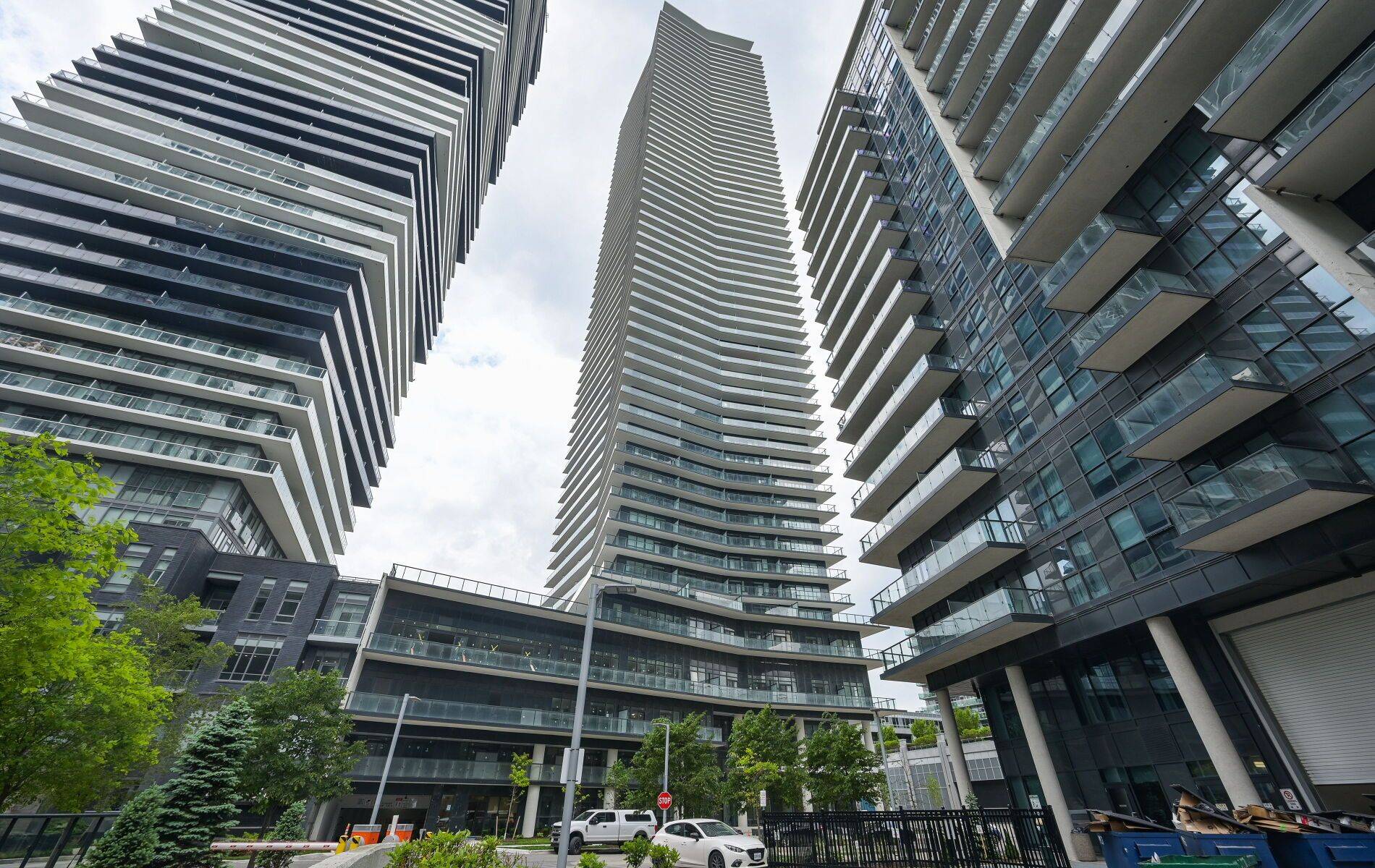 38 Annie Craig DR #4812, Toronto W06, ON M8V 0G9