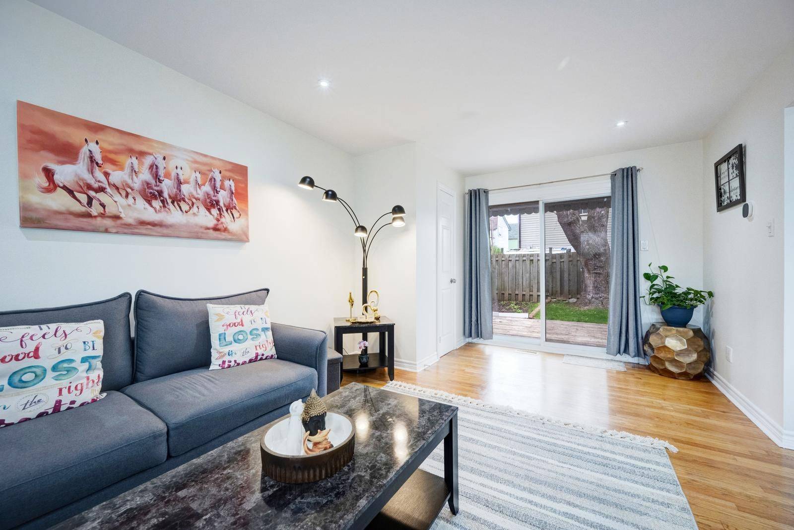 Brampton, ON L6S 1S1,24 Horseshoe CT