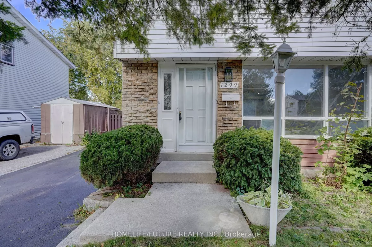 Oshawa, ON L1J 6G2,1299 Fenelon CRES