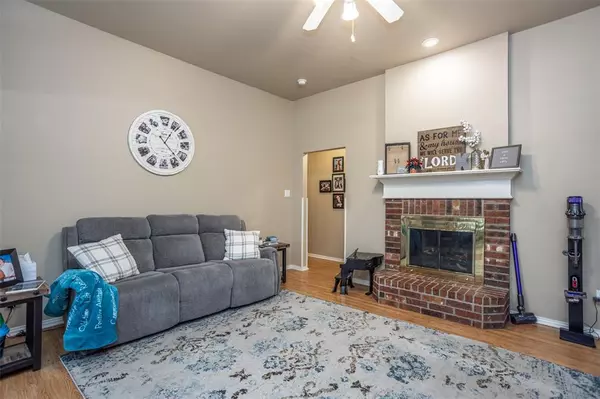 Gainesville, TX 76240,3504 Columbus Street