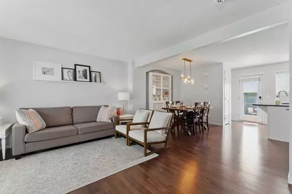 Calgary, AB T3P0H9,57 Evansridge CIR NW