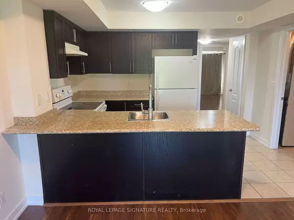 Markham, ON L6B 0A3,20 Dunsheath WAY #322