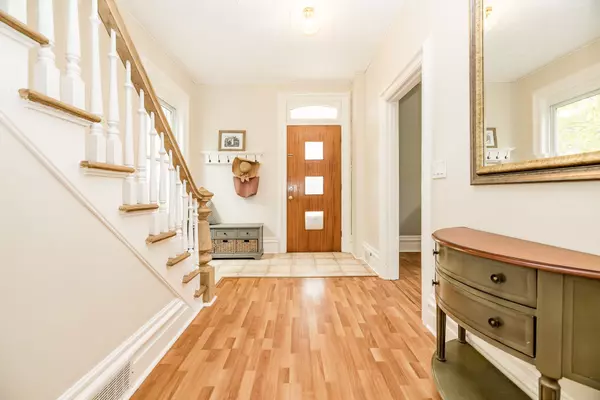 North Grenville, ON K0G 1J0,5 Mary ST