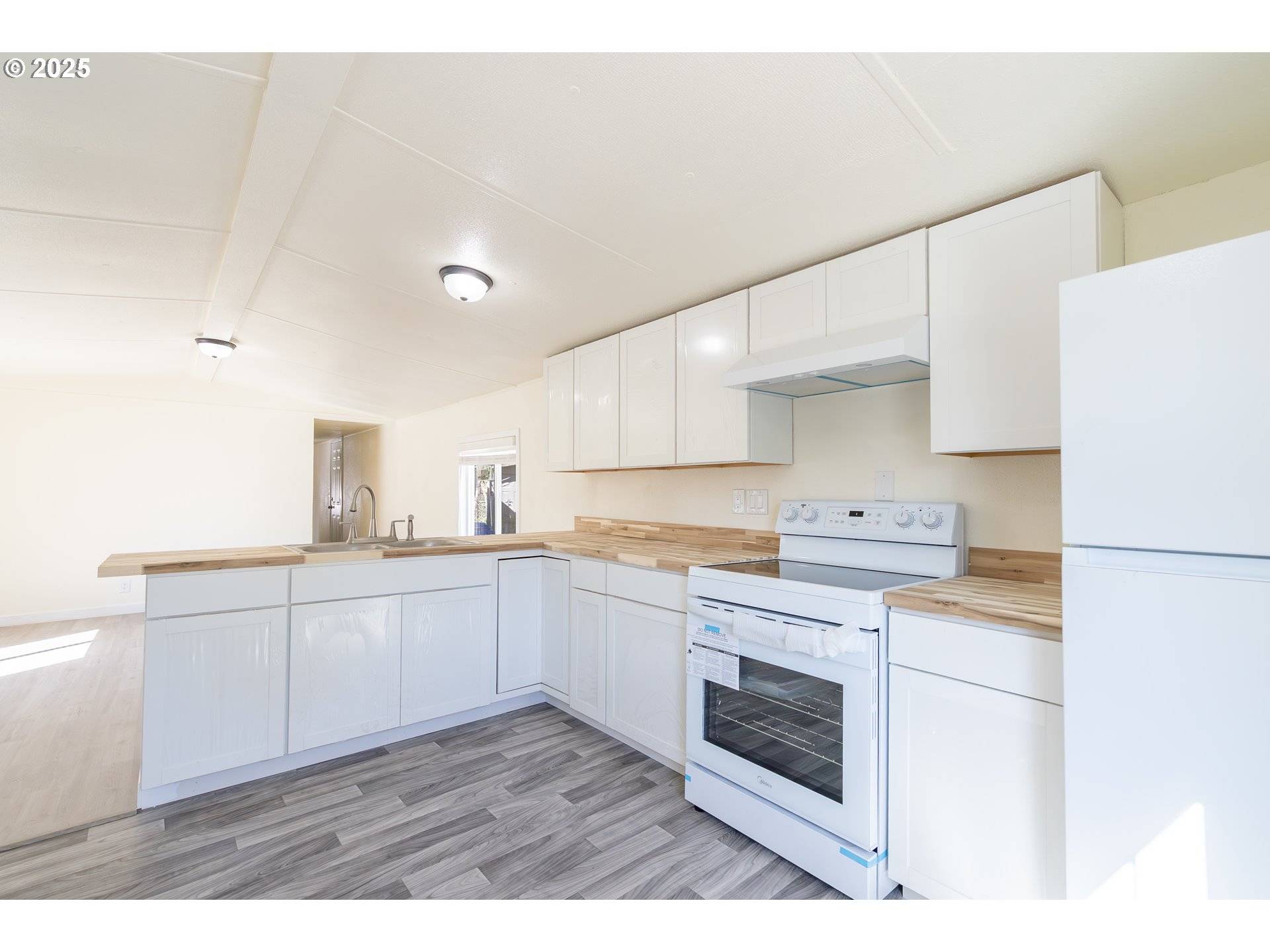 Keizer, OR 97303,2031 NE KENNEDY CIR #29