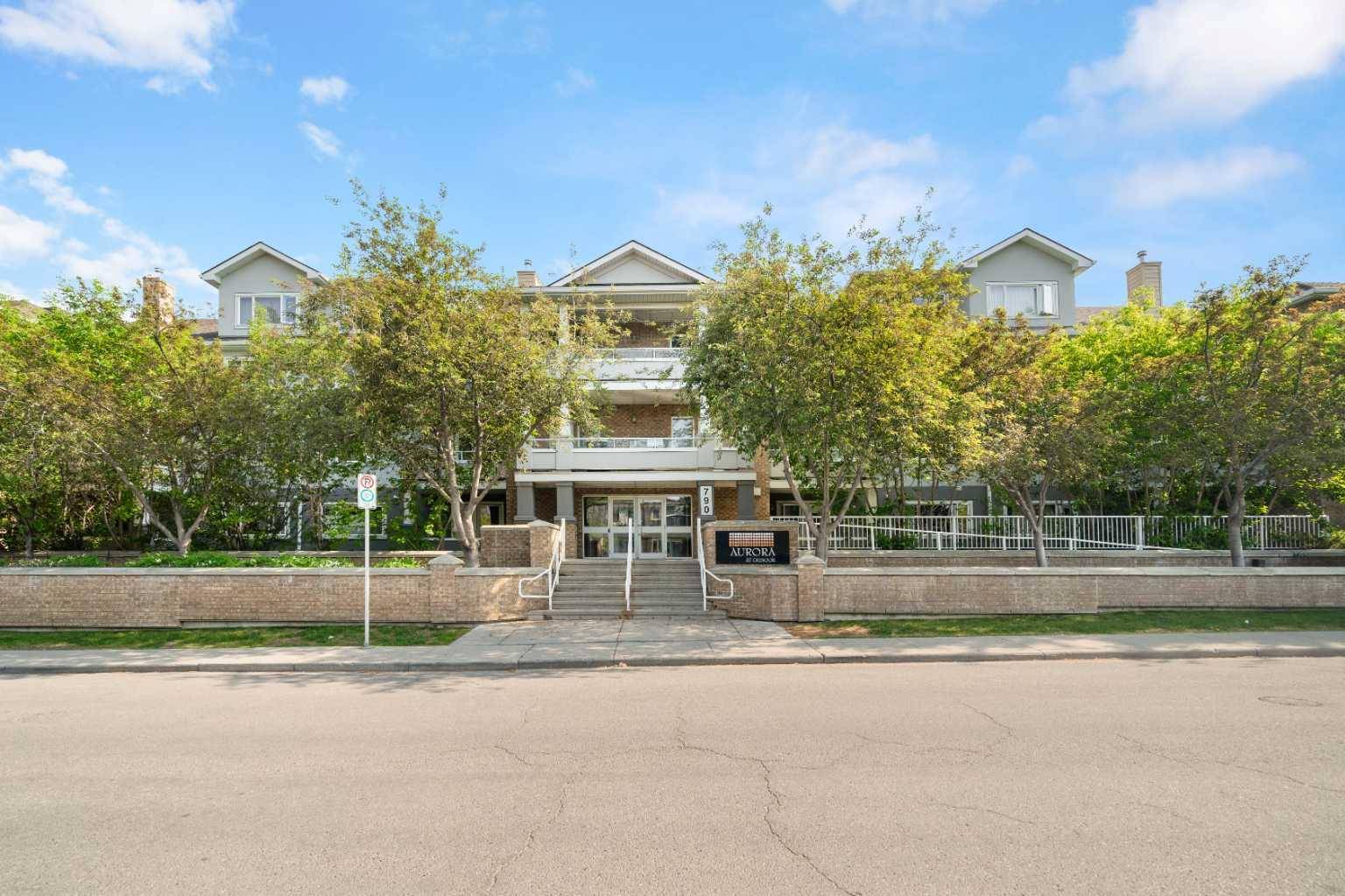 790 Kingsmere CRES Southwest #209, Calgary, AB T2V2G9
