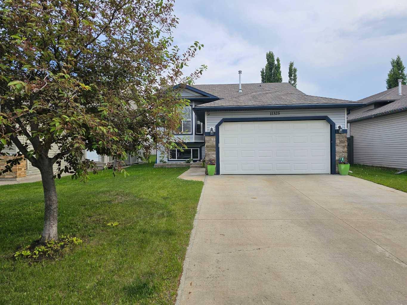 Grande Prairie, AB T8W0E3,11325 69 AVE