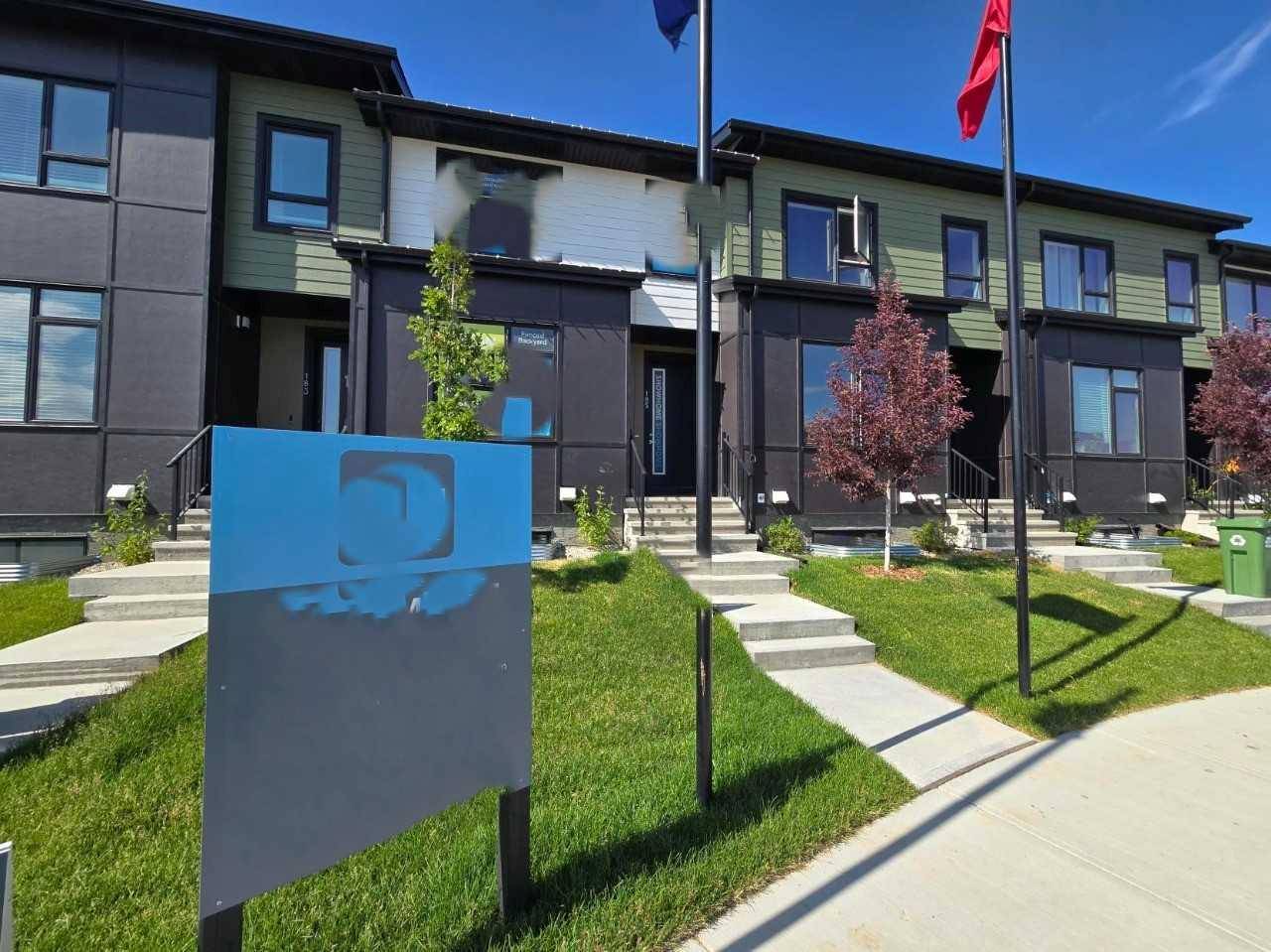 218 Vantage DR, Cochrane, AB T4C3G5