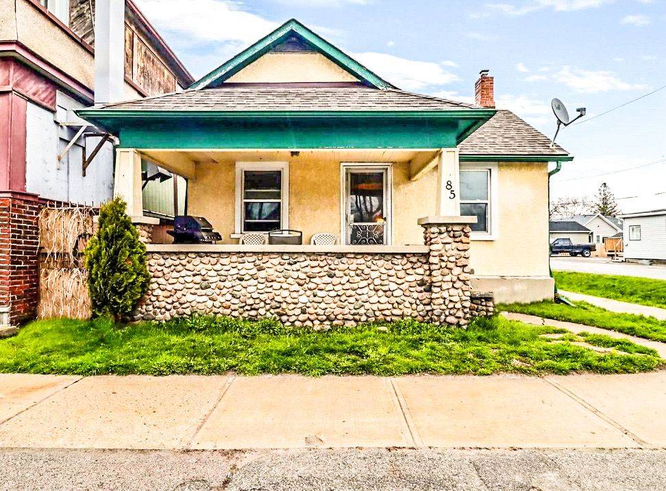 85 High ST E, Georgina, ON L0E 1R0